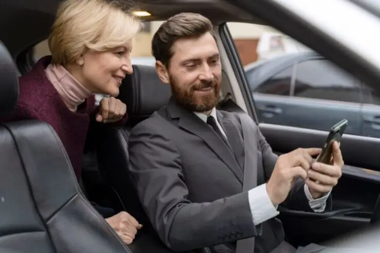 The Ultimate Guide to Booking Camberley Taxis for Airport Transfers